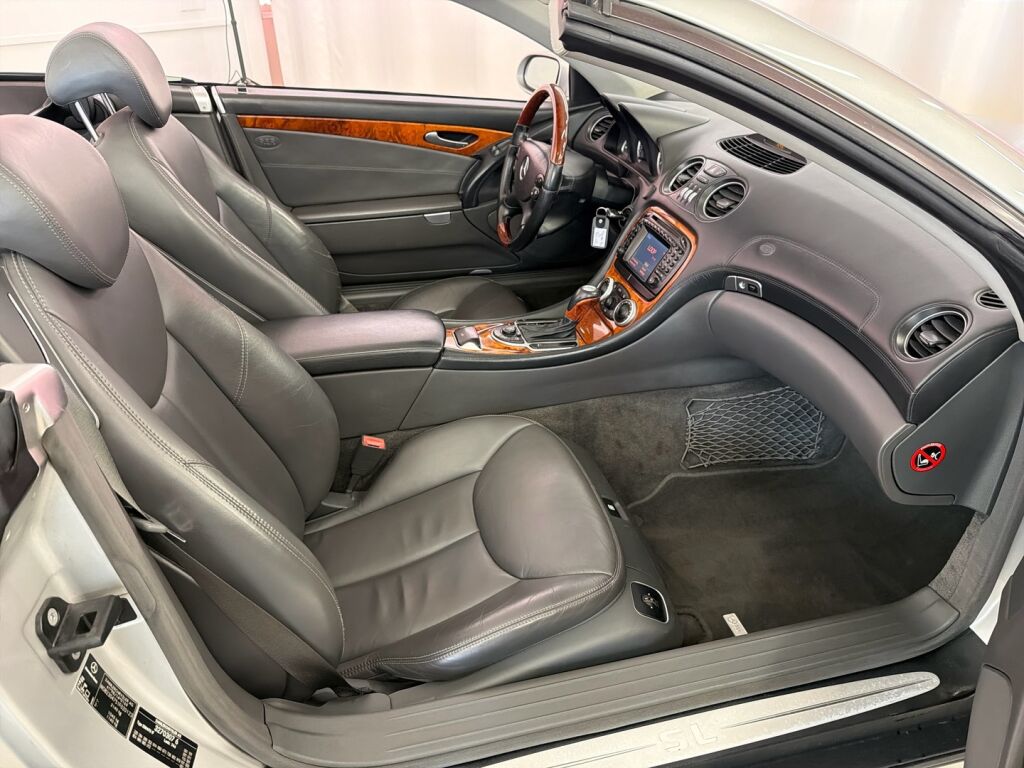 Mercedes-Benz SL 2002 Valkoinen