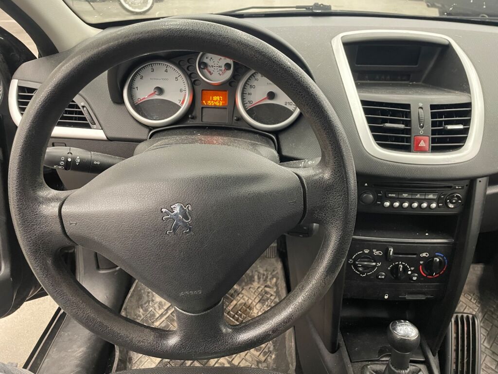 Peugeot 207 2008 Musta