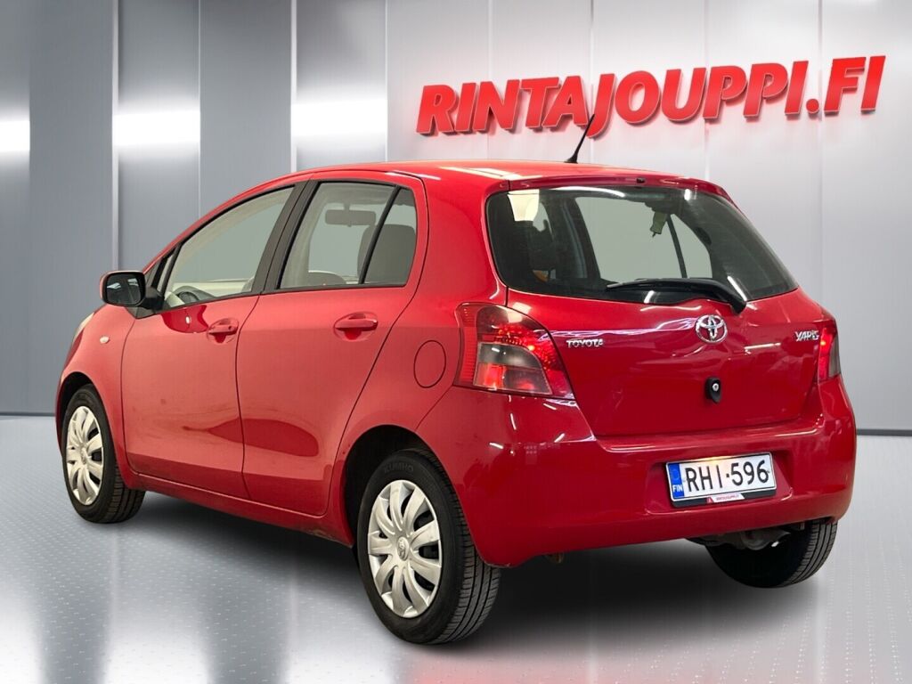 Toyota Yaris 2008 Punainen