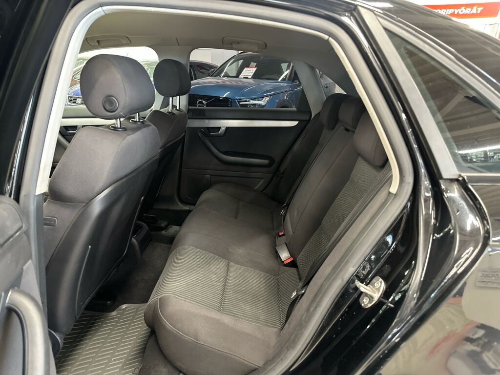 Audi A4 2007 Musta