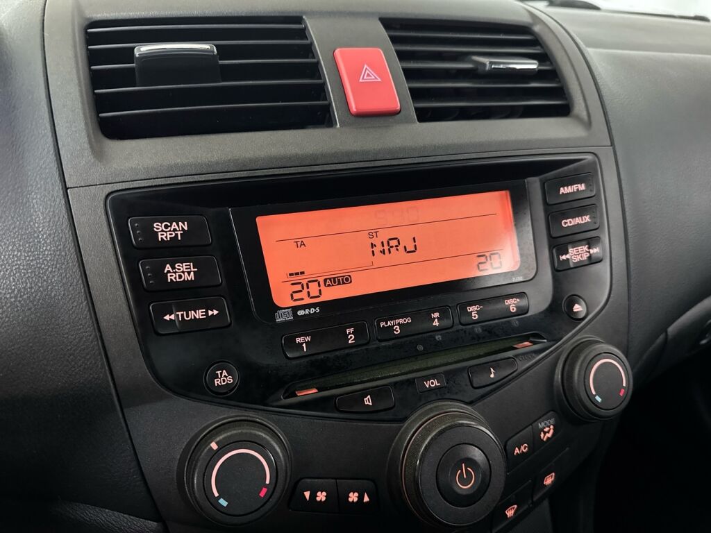 Honda Accord 2005 Harmaa