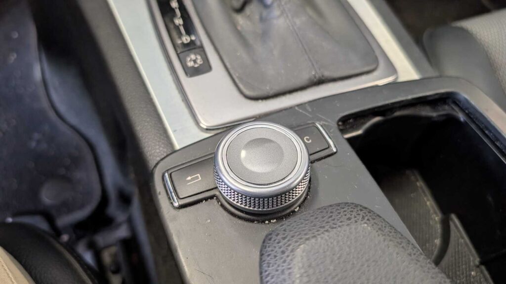 Mercedes-Benz C 2007 Musta