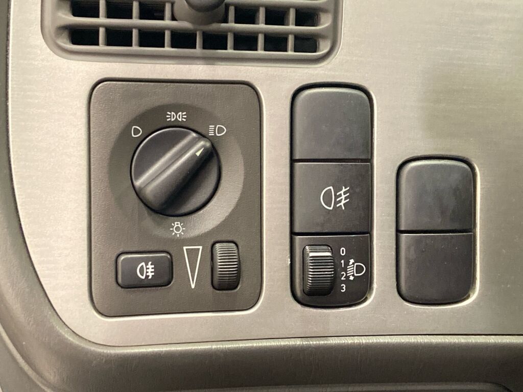 Saab 9-5 2003 Sininen