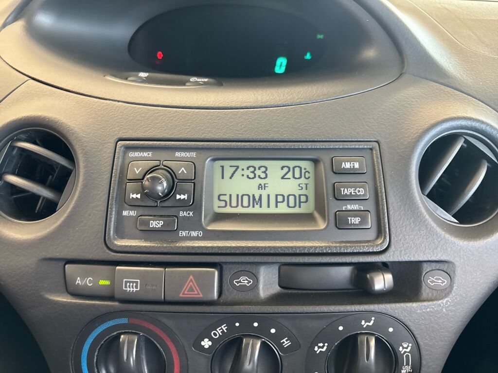 Toyota Yaris 2005 Hopea