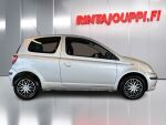 Toyota Yaris 2005 Hopea