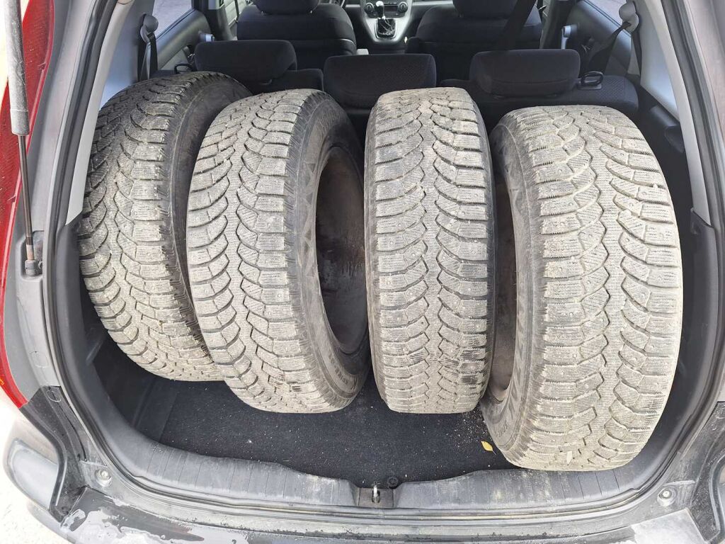 Honda CR-V 2007 Musta