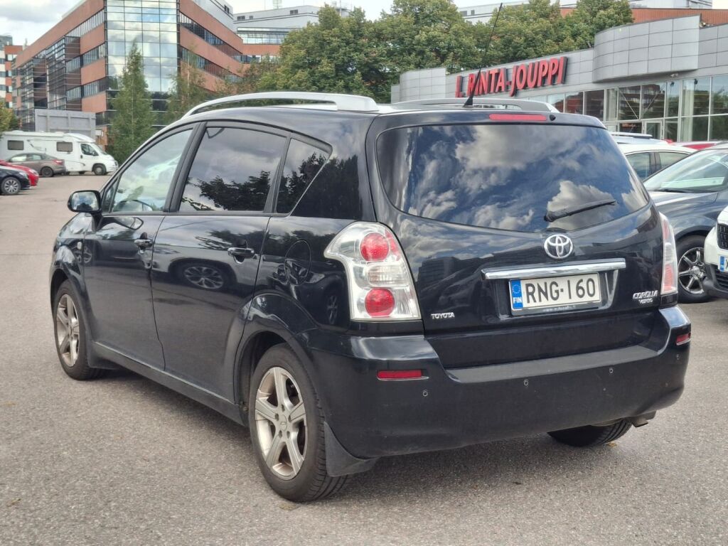 Toyota Corolla Verso 2008 Musta