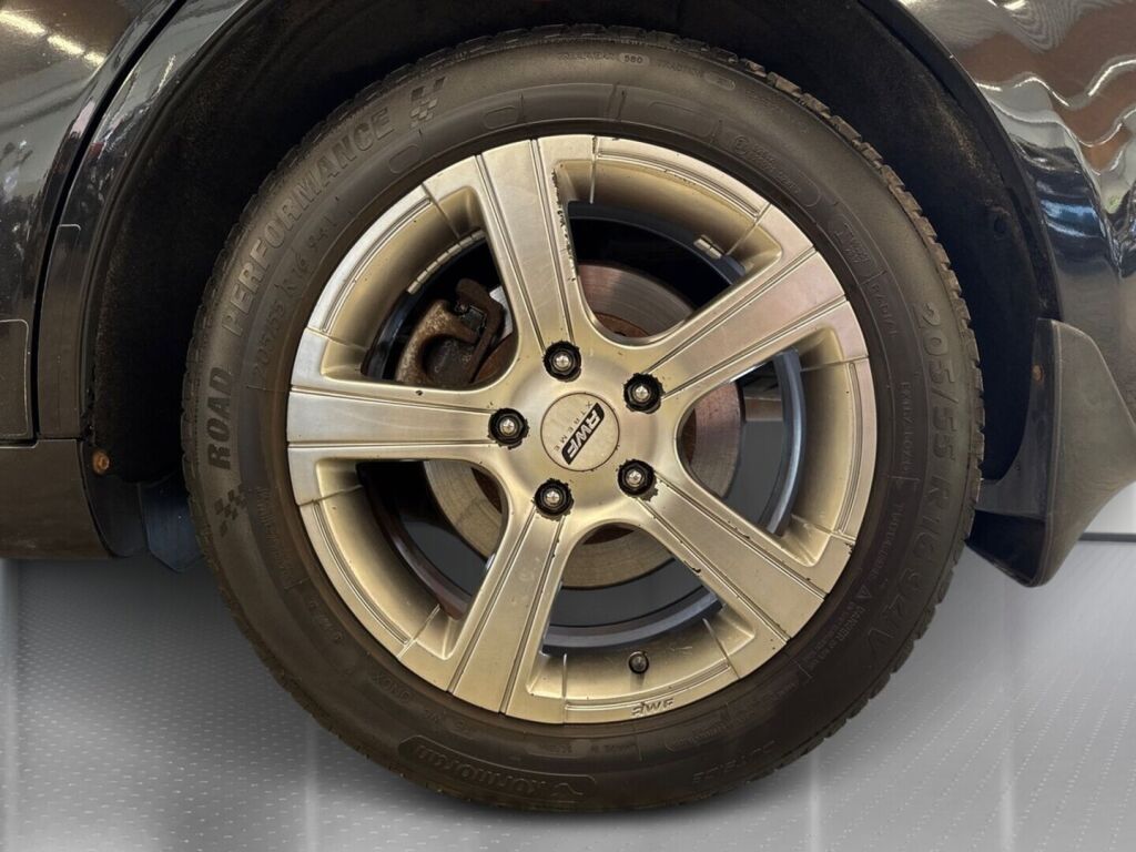 Toyota Corolla Verso 2008 Musta