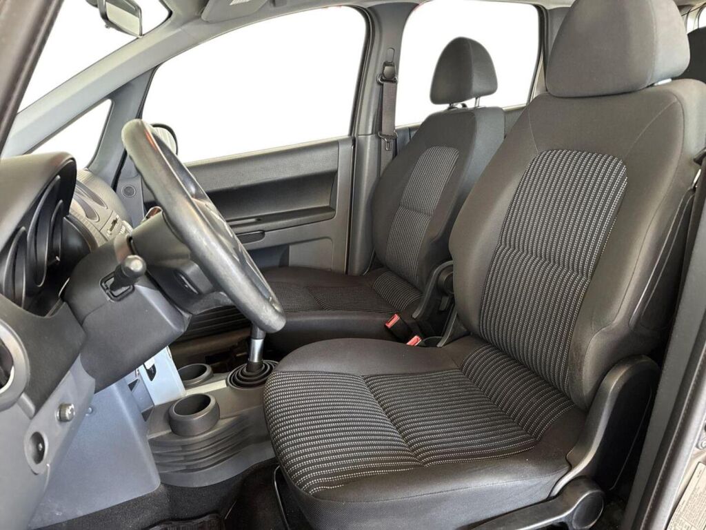 Mitsubishi Colt 2008 Harmaa