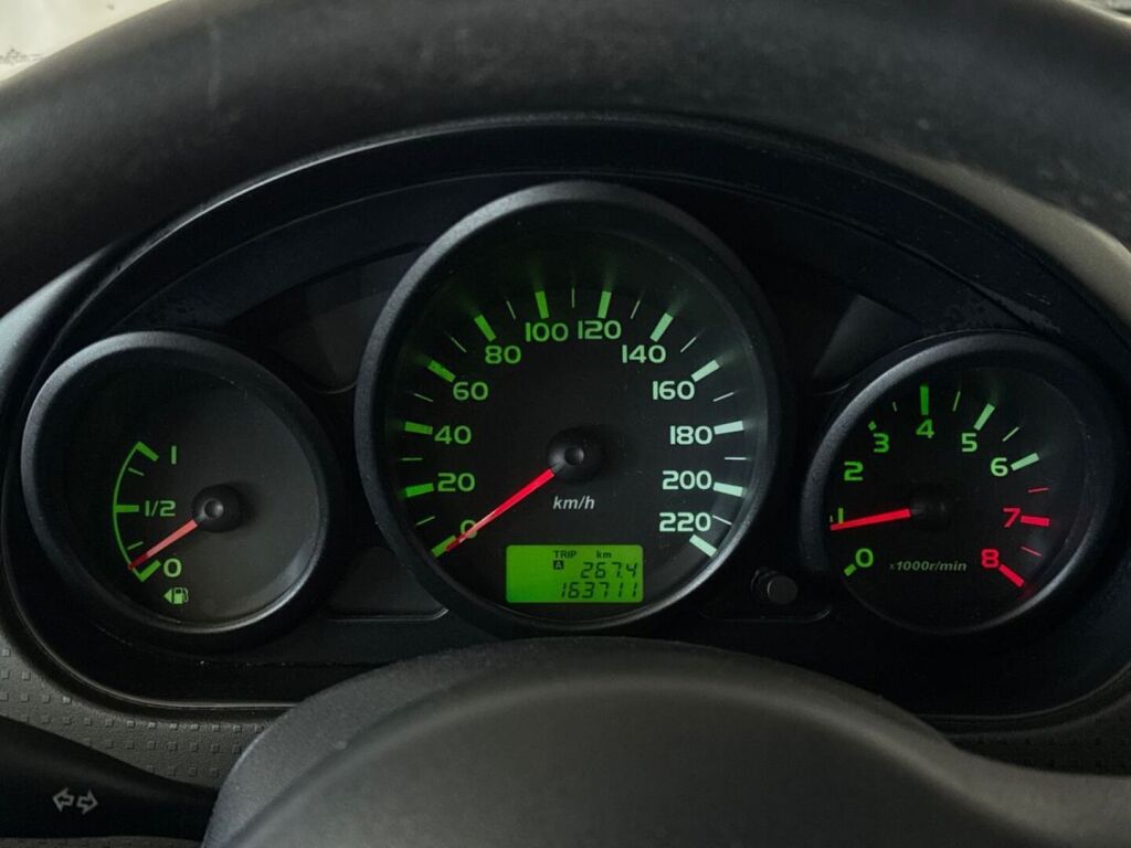 Mitsubishi Colt 2008 Harmaa