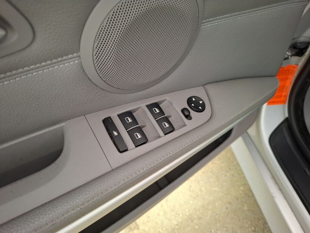 BMW 318 2008 Harmaa