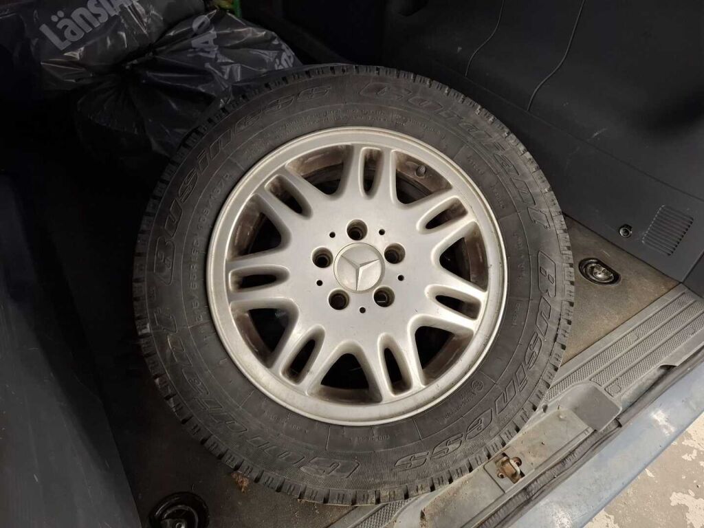 Mercedes-Benz Vito 2006 Harmaa