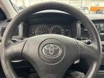 Toyota Corolla 2004 Punainen