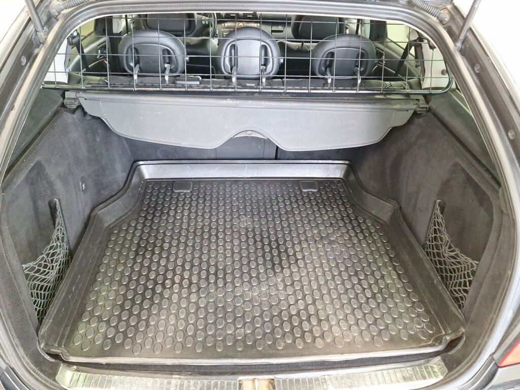 Mercedes-Benz C 2007 Harmaa