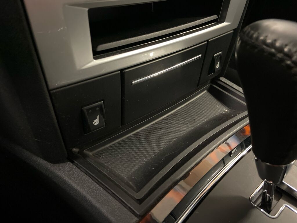 Chrysler 300C 2008 Sininen