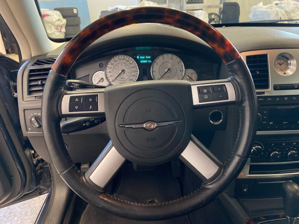 Chrysler 300C 2008 Sininen