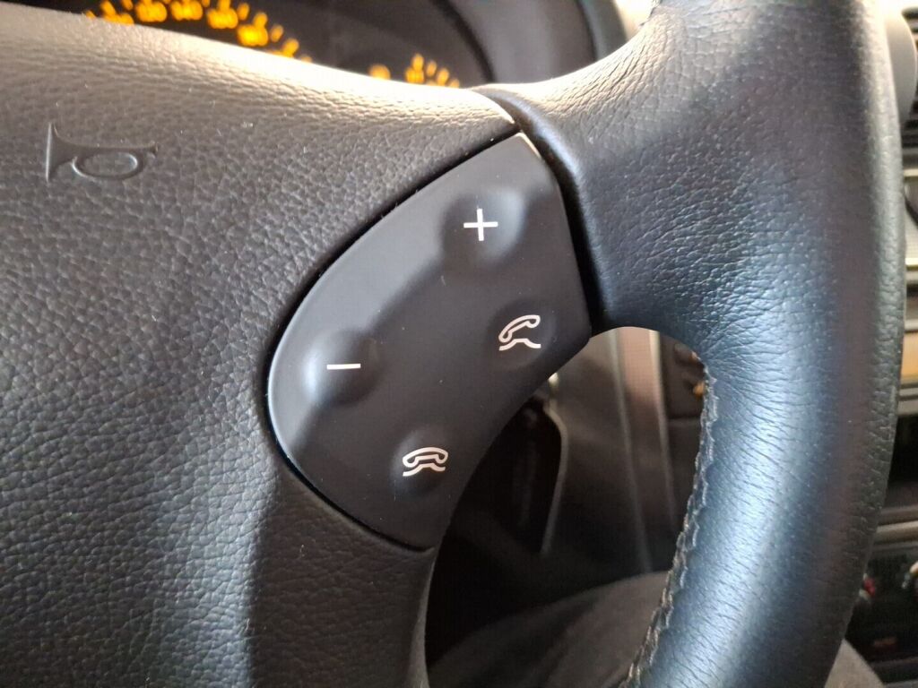 Mercedes-Benz C 2002 Sininen