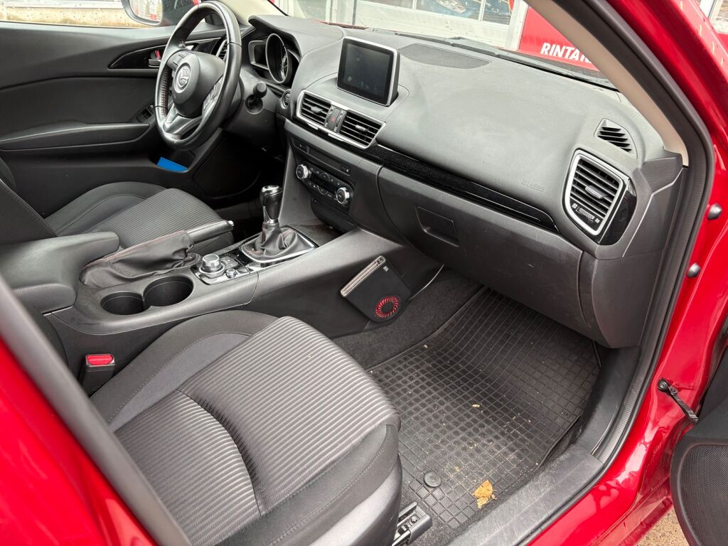 Mazda Mazda3 2014 Punainen