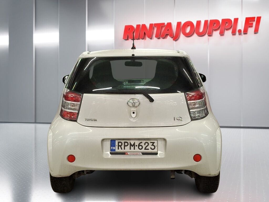 Toyota iQ 2010 Valkoinen