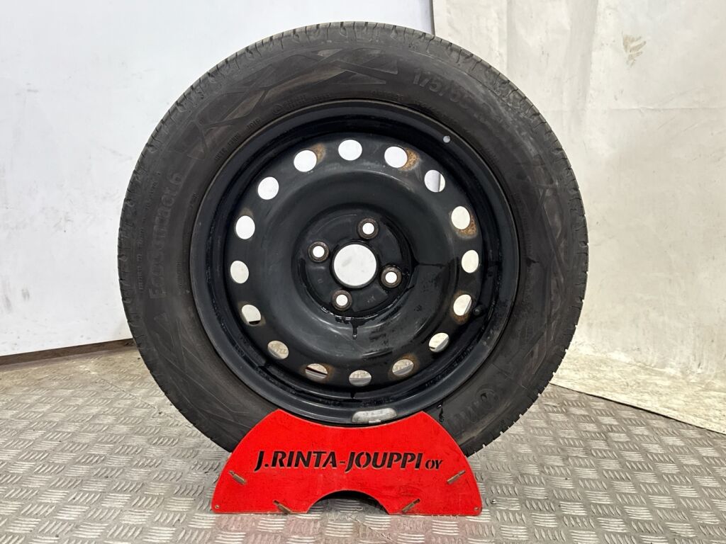 Toyota iQ 2010 Valkoinen