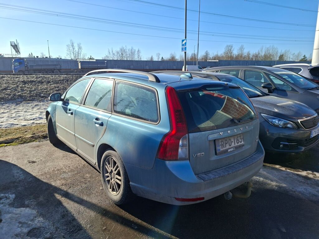 Volvo V50 2010 Turkoosi