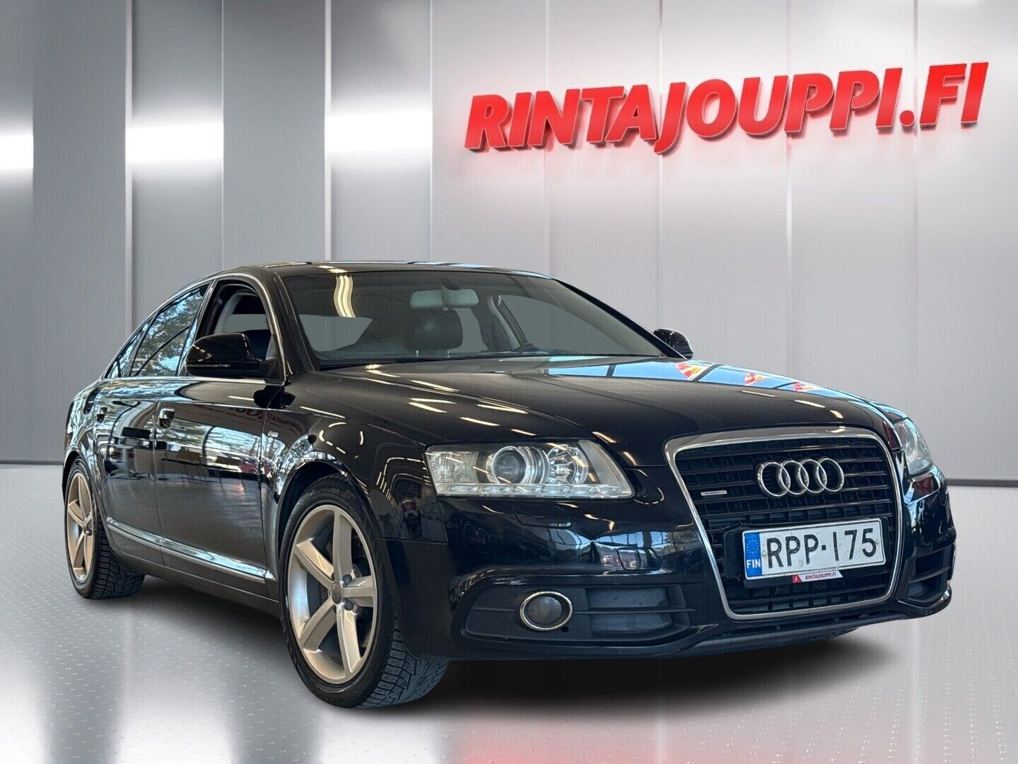 Musta Audi A6