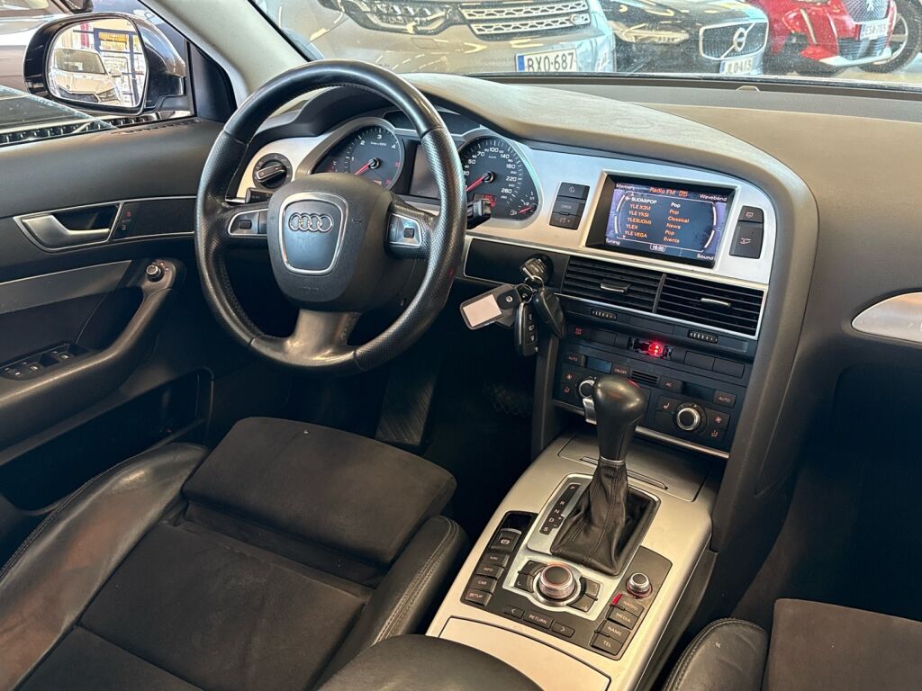 Audi A6 2010 Musta