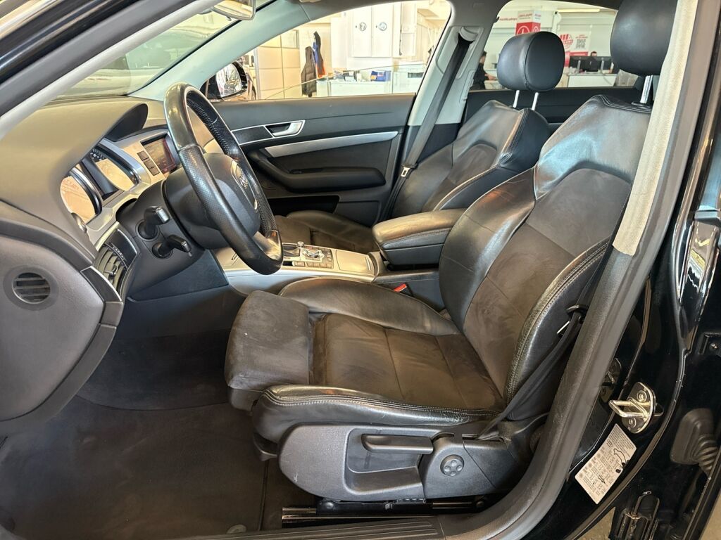 Audi A6 2010 Musta