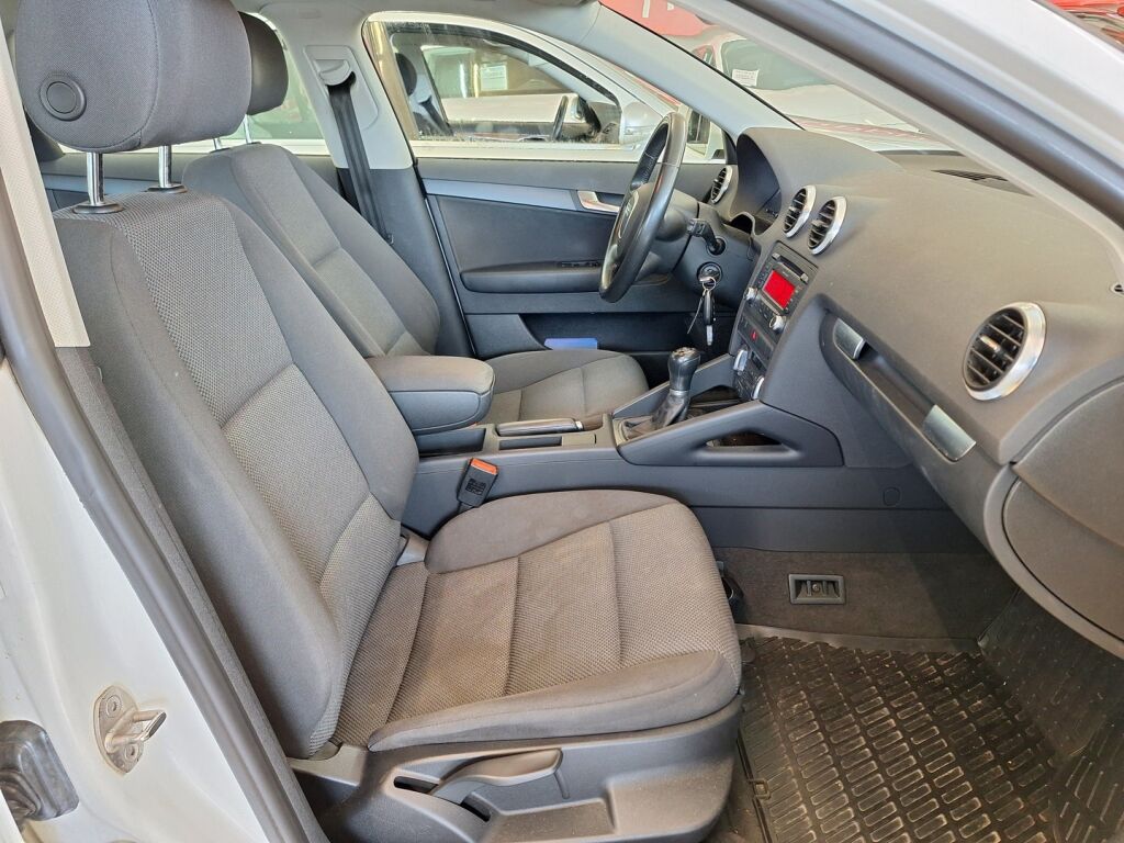 Audi A3 2010 Valkoinen
