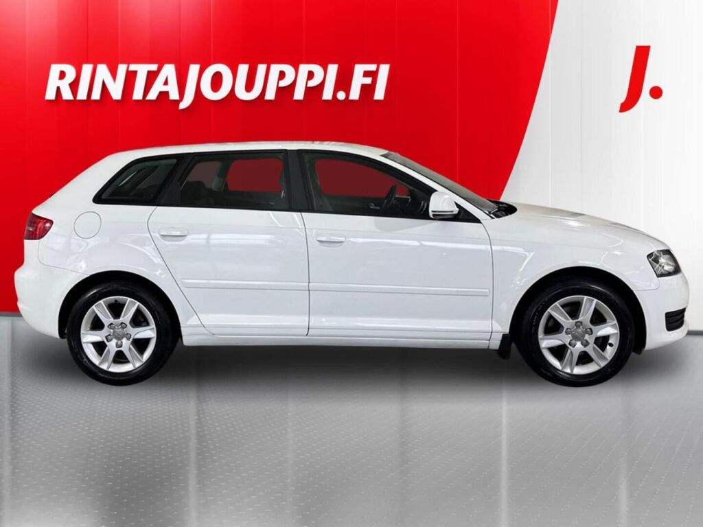 Audi A3 2010, kuva 7/21