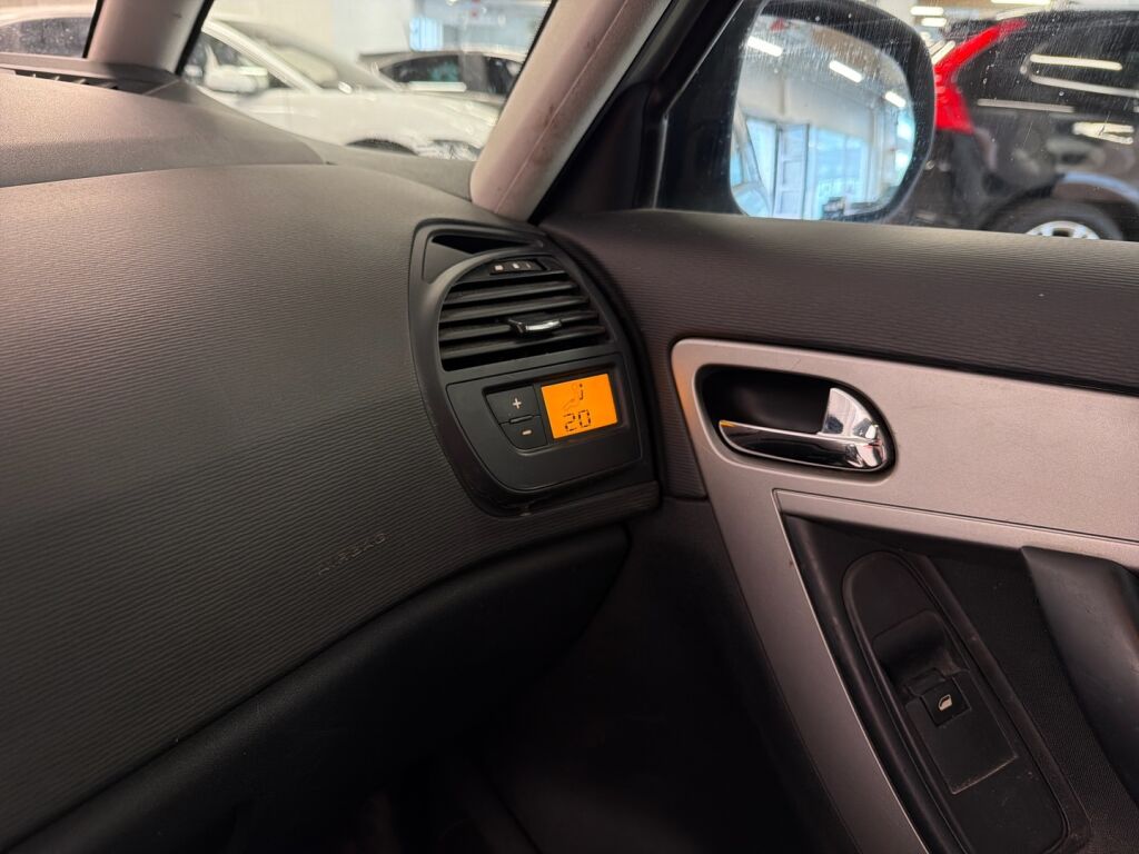 Citroen Grand C4 Picasso 2010 Hopea