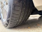 BMW 318 2010 Ruskea (beige)