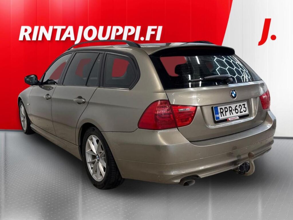 BMW 318 2010 Ruskea (beige)
