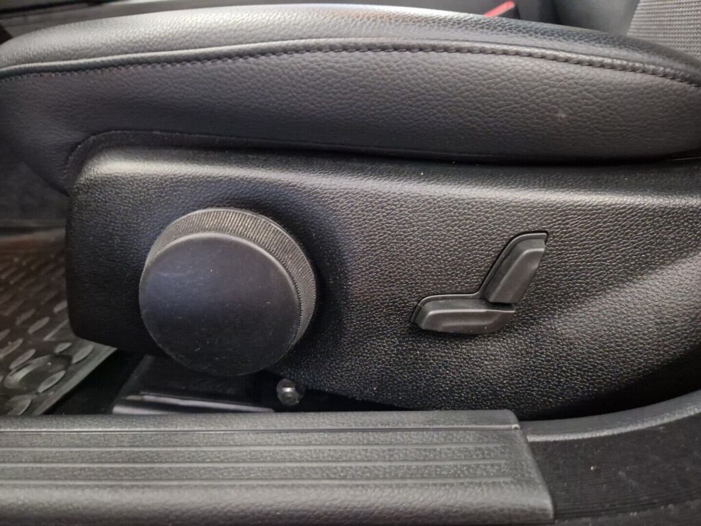 Mercedes-Benz C 2010 Harmaa