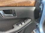 Mercedes-Benz E 2010 Sininen