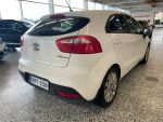 Kia Rio 2012 Valkoinen