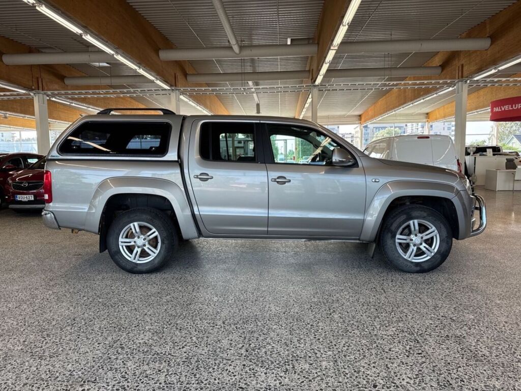 Volkswagen Amarok 2012 Ruskea (beige)