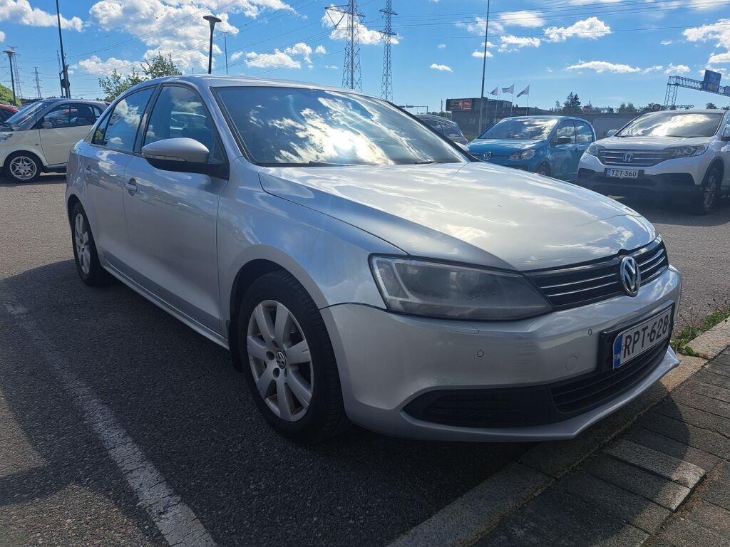 Volkswagen Jetta 2012 Harmaa
