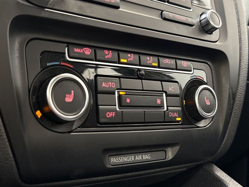 Volkswagen Jetta 2012 Harmaa
