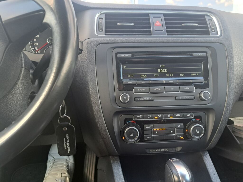 Volkswagen Jetta 2012 Harmaa