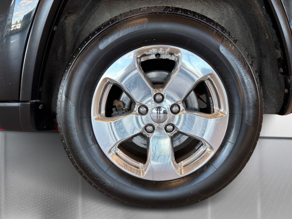 Jeep Grand Cherokee 2012 Musta