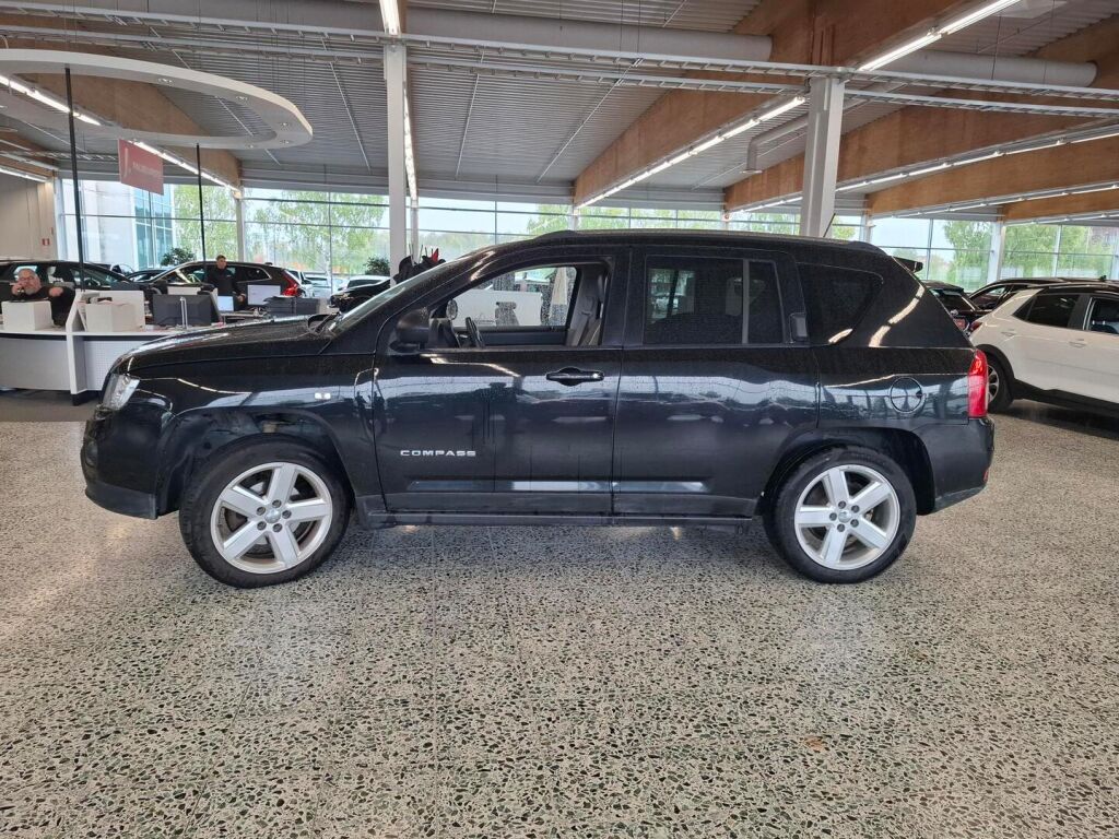 Jeep Compass 2012 Musta