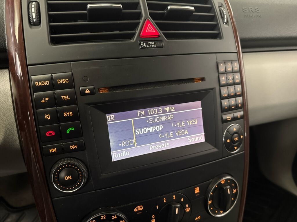 Mercedes-Benz A 2012 Harmaa