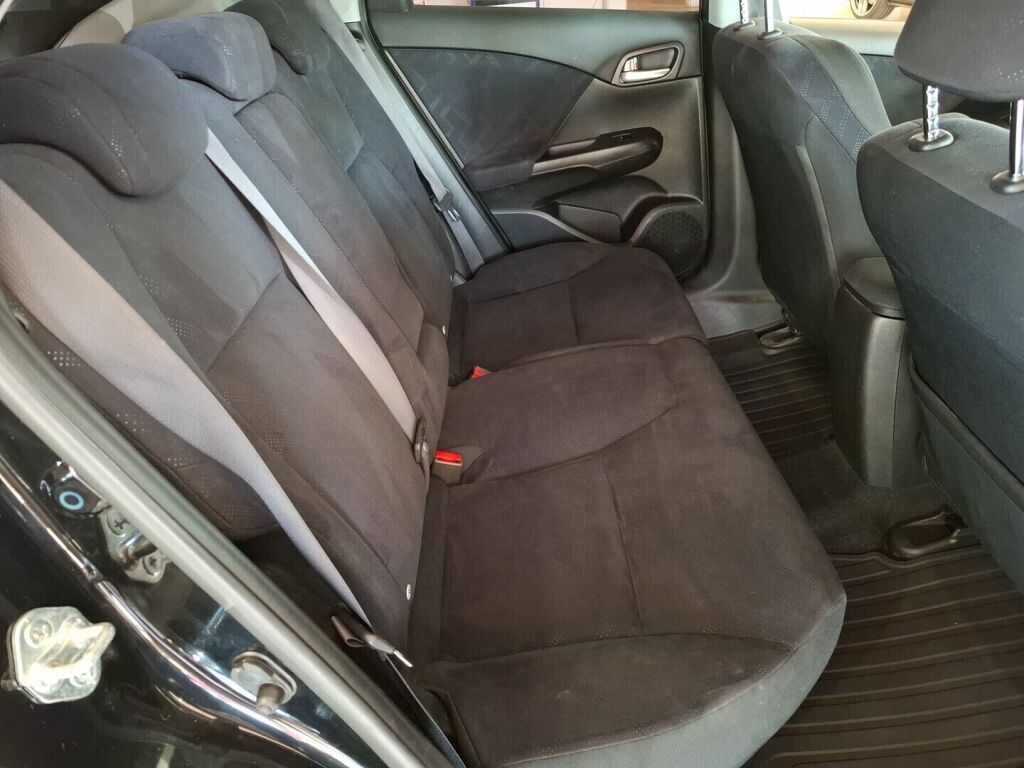 Honda Civic 2012 Musta