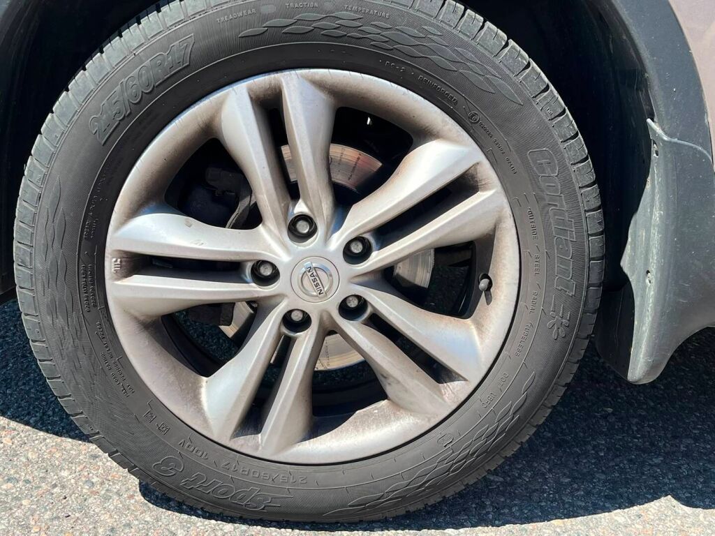 Nissan Qashqai+2 2012 Ruskea (beige)
