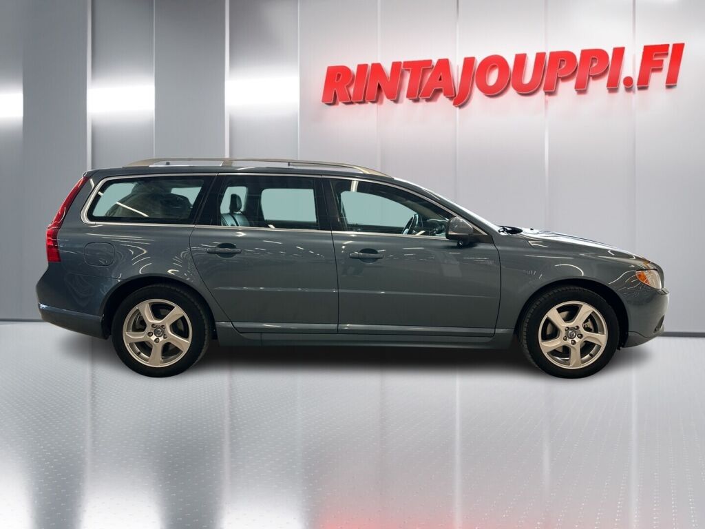 Volvo V70 2012 Sininen