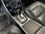 Volvo V70 2012 Sininen
