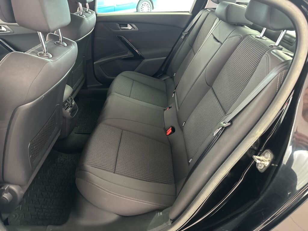 Peugeot 508 2012 Musta