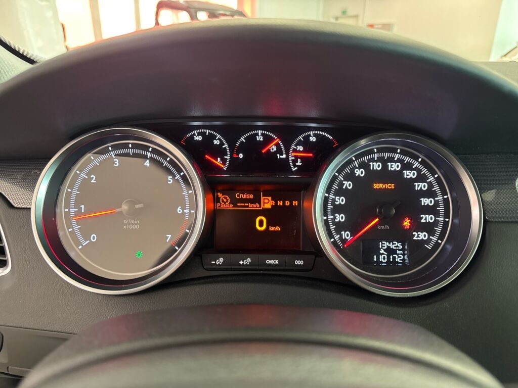 Peugeot 508 2012 Musta