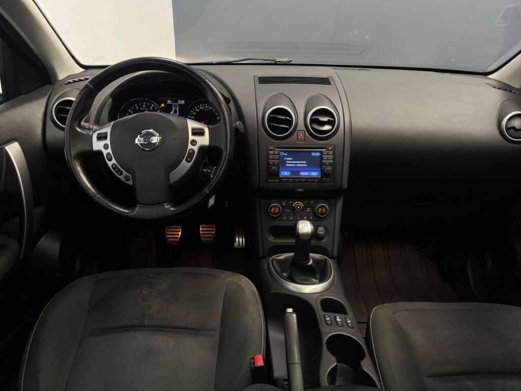 Nissan Qashqai 2012 Harmaa